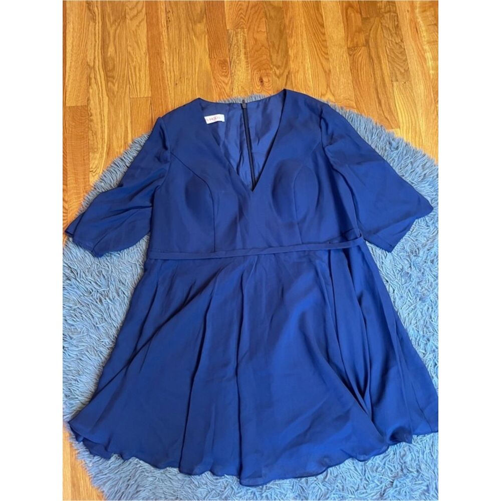 JJ's House Blue V-Neck Mini Dress Size 18W